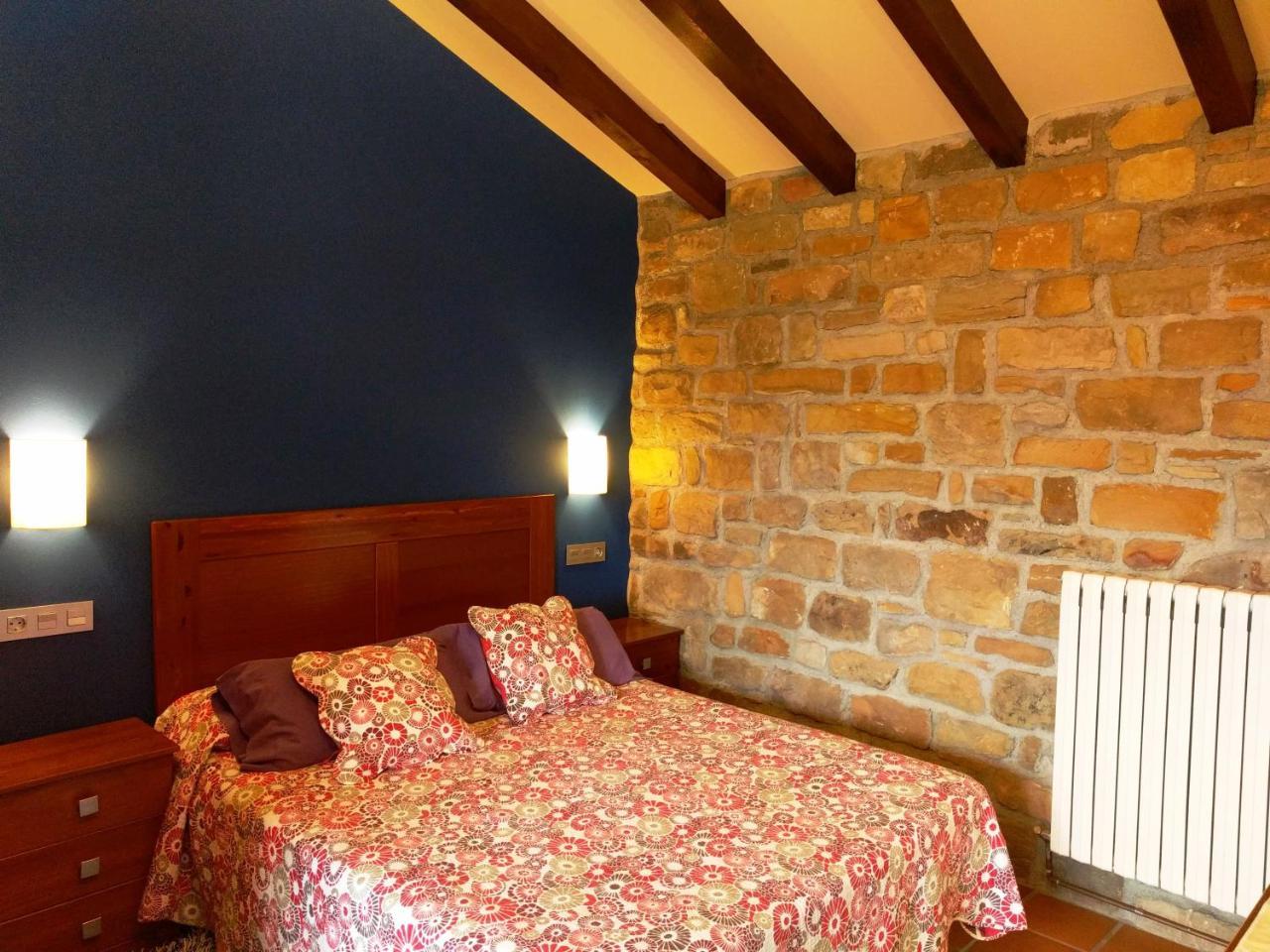 Quintueles Apartamentos Rurales Knicasia מראה חיצוני תמונה